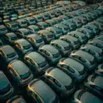 rangées de voitures électriques chinoises